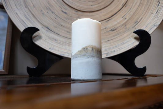 Pillar candle with Concrete base